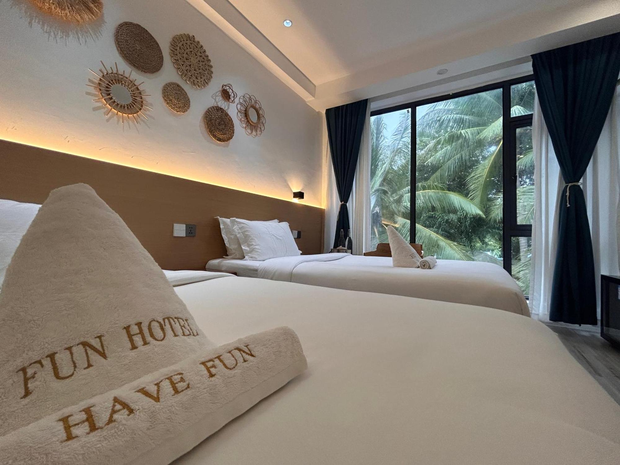 Fun Hotel Panglao Exterior photo